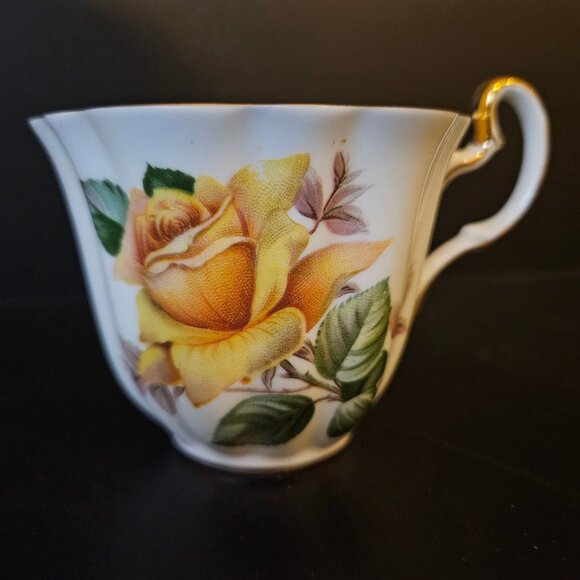 Adderley Fine Bone China Teacup and Saucer Minerve Pattern Yellow Rose England - Picture 5 of 7